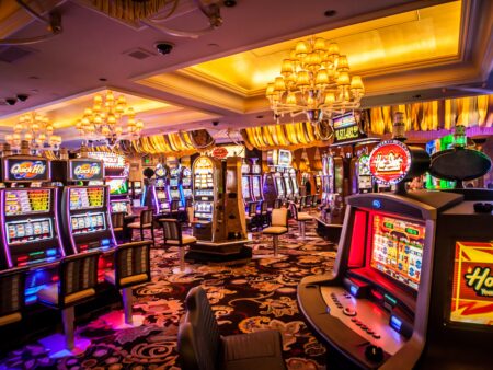 Win Big on Online Casino Betting in Toronto